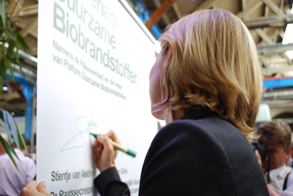 DSC_0277 Ondertekening Convenant Duurzame Biobrandstoffen
